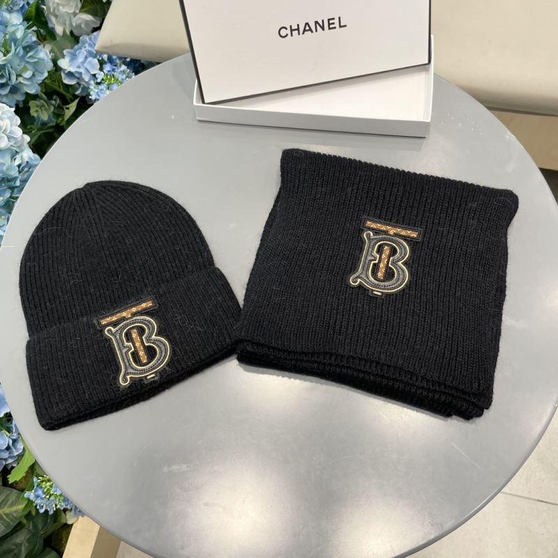 Burberry Caps Scarfs